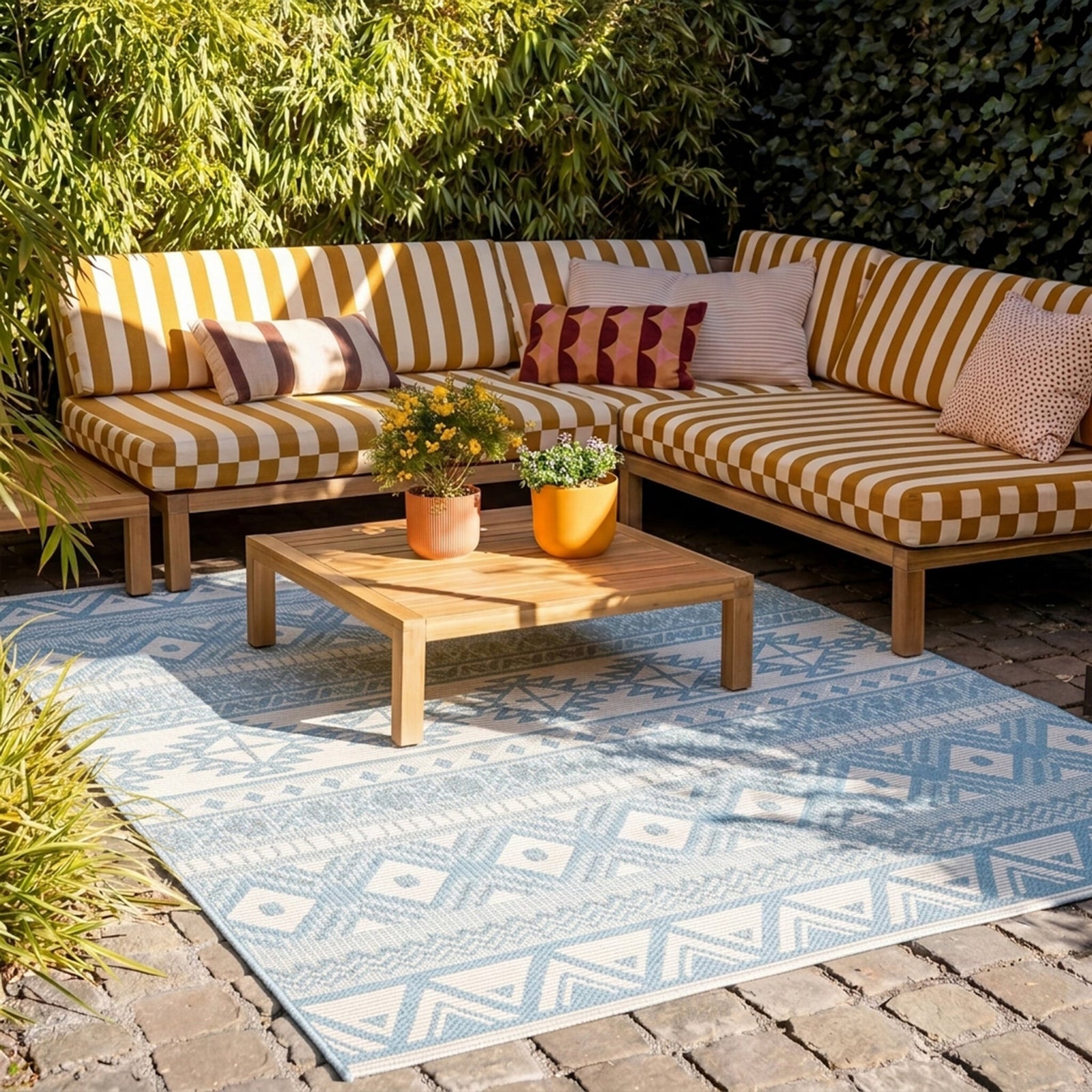 Outdoor Rug - Summer Beyond Light Blue